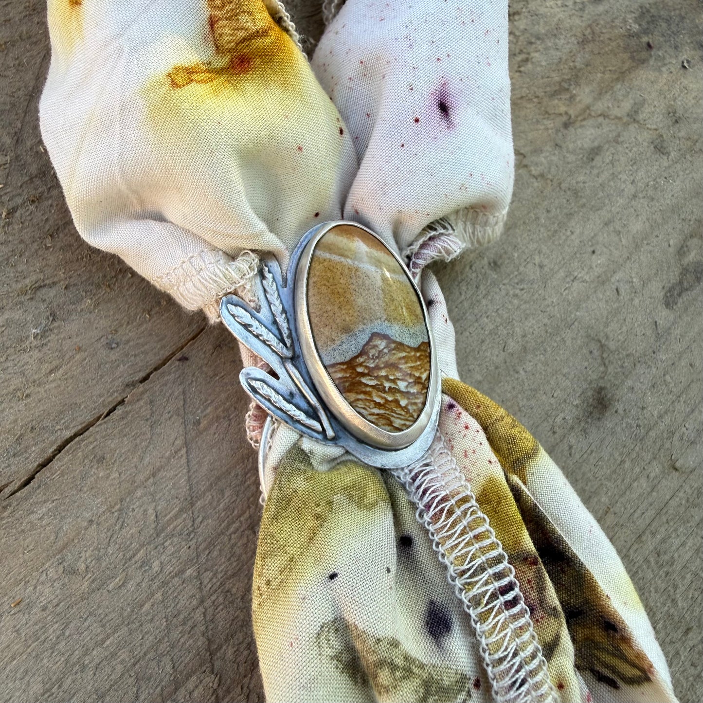 Wild Wheat Scarf Bolo