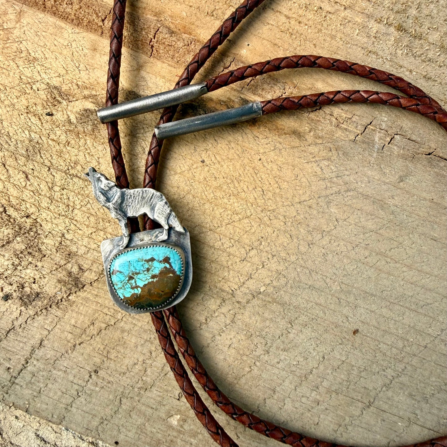 Yipping Coyote Bolo Tie